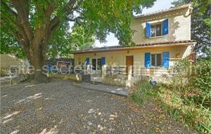 3 Bedroom Nice Home In Mazan à Mazan